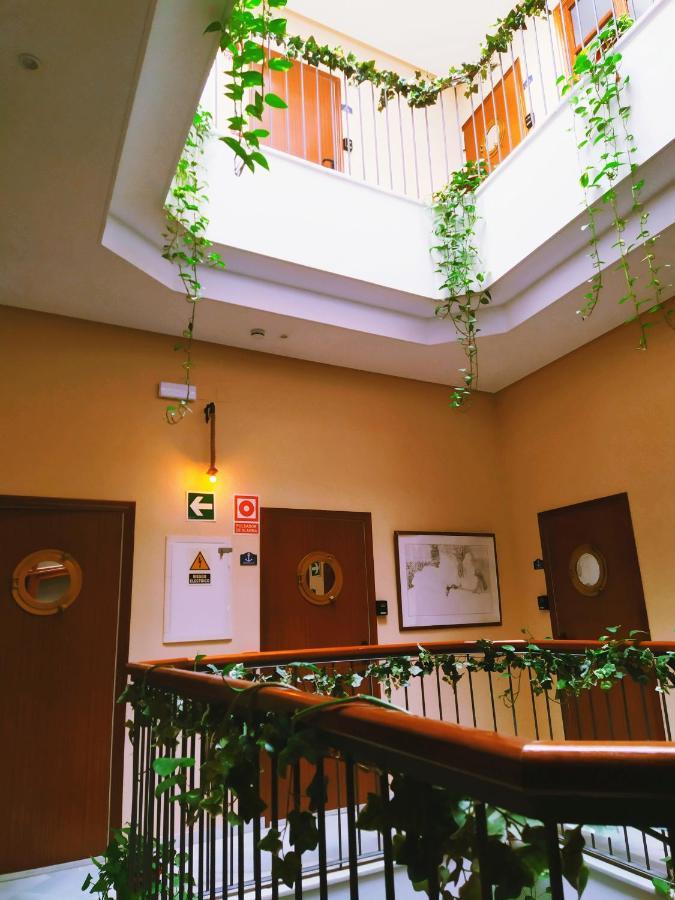 Hostal Casa Nautilus カディス エクステリア 写真