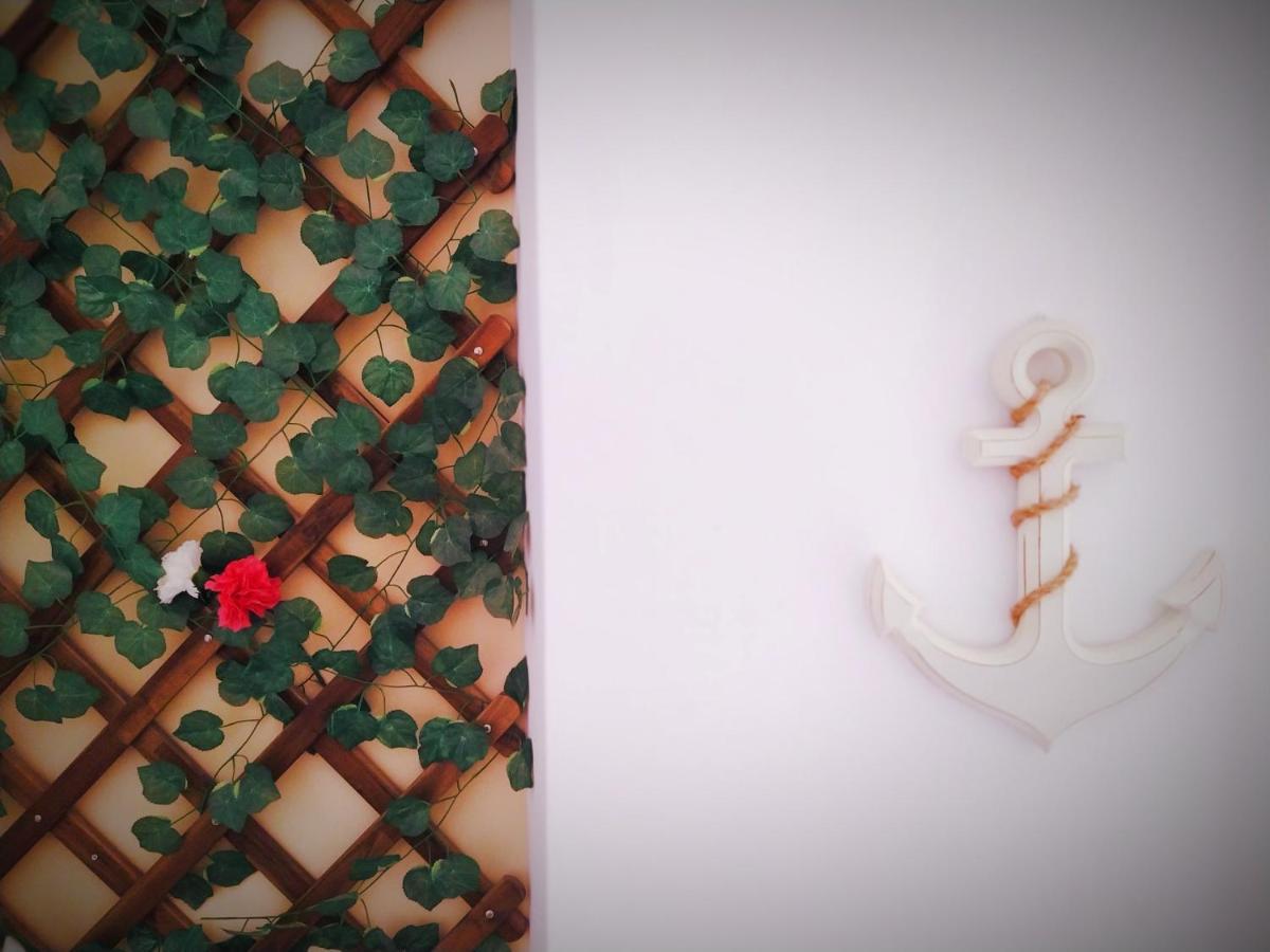 Hostal Casa Nautilus カディス エクステリア 写真