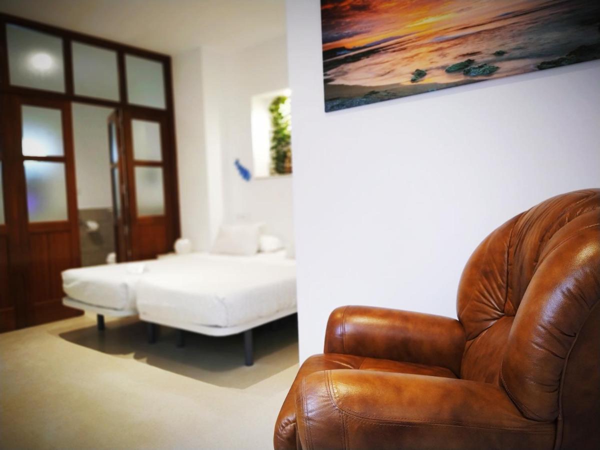 Hostal Casa Nautilus カディス エクステリア 写真