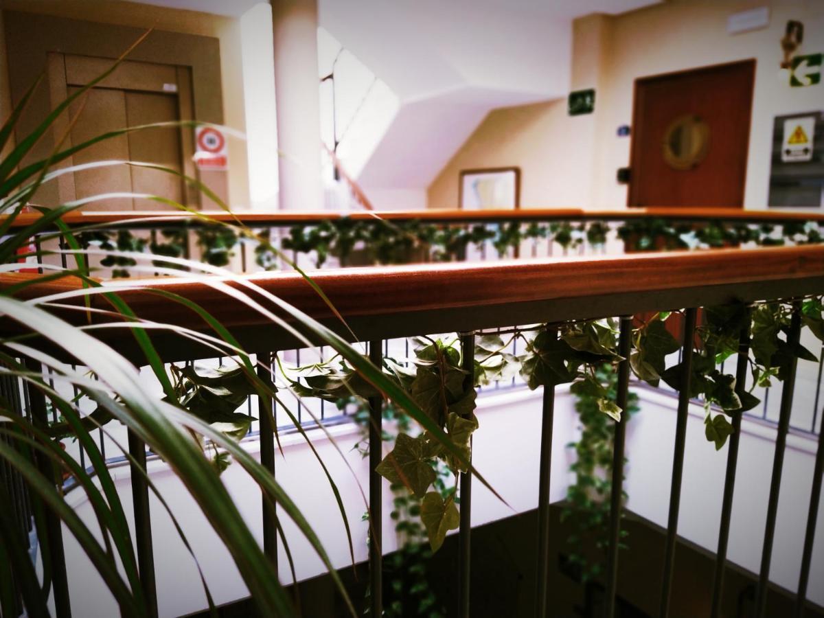 Hostal Casa Nautilus カディス エクステリア 写真