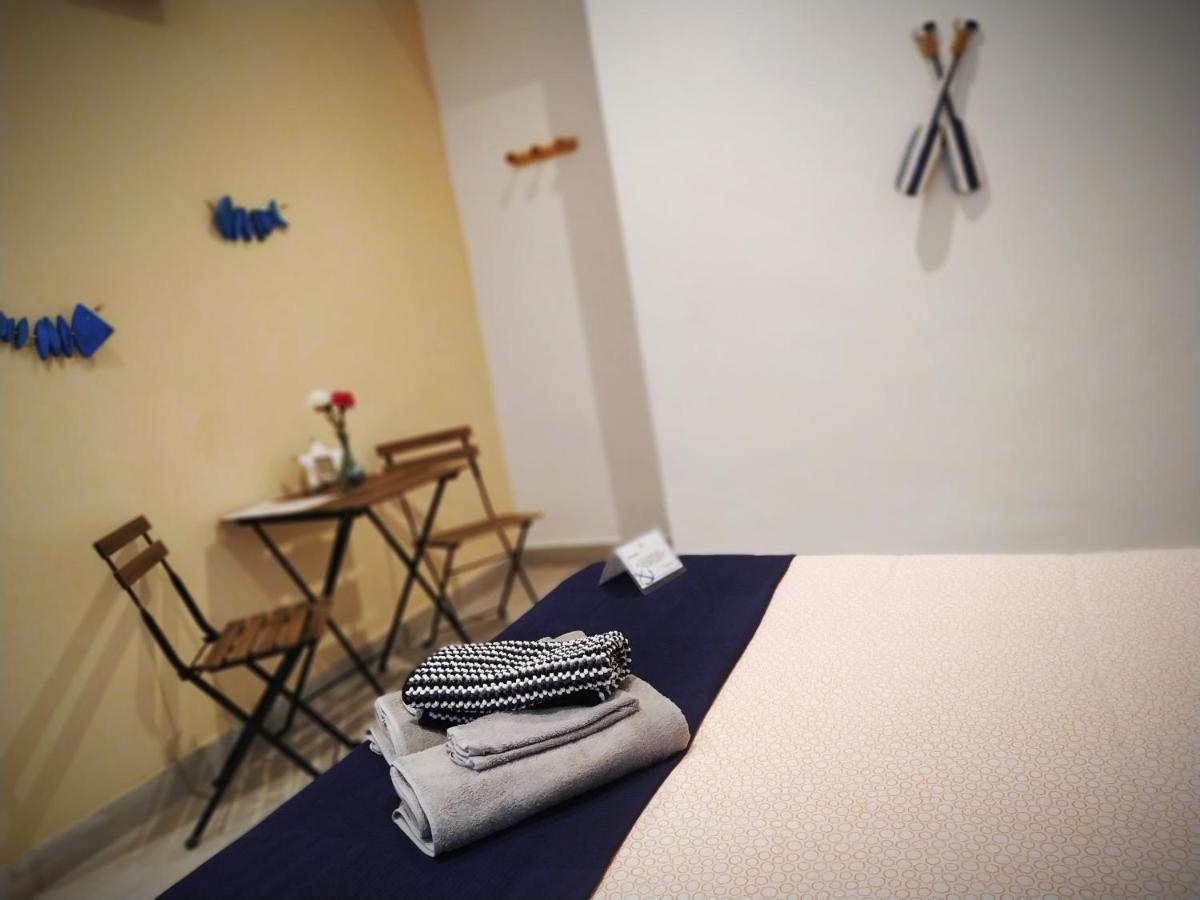 Hostal Casa Nautilus カディス エクステリア 写真